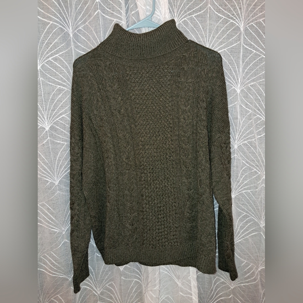 Wrap London brand Women's size 12, wool blend knit sweater